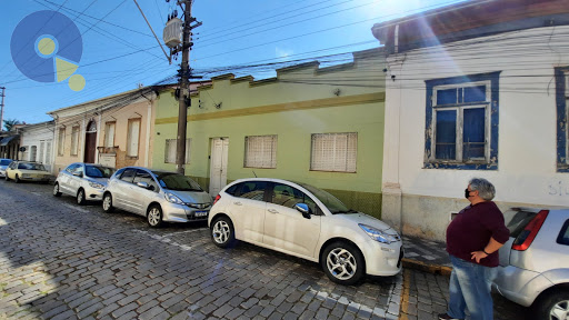 Frente com 12m