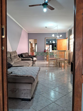 Casa Térrea à Venda em Paulicéia, SBC – 3 Dorms, 160m², R$590mil