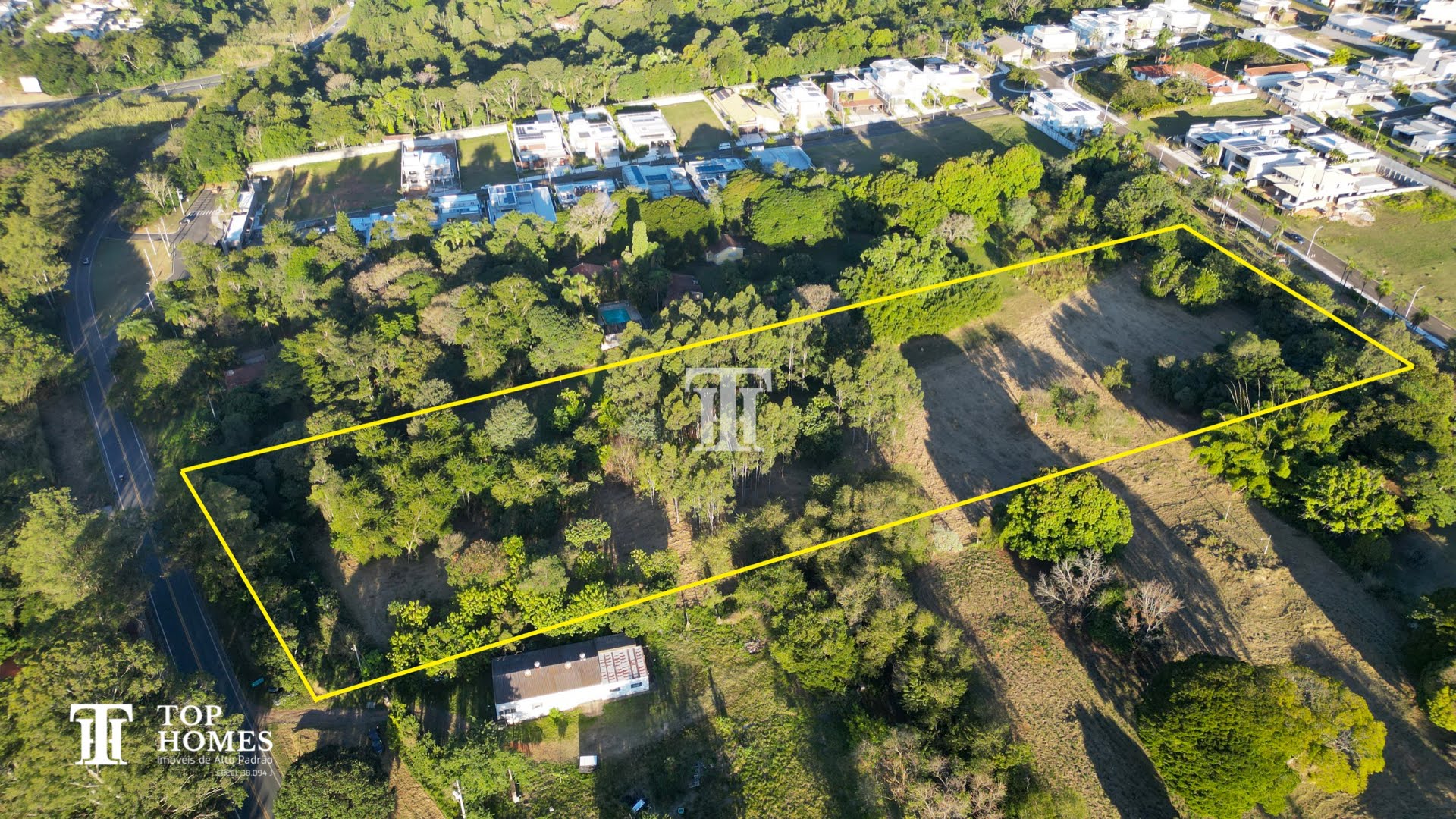 Área para incorporação - área urbana - à venda em Valinhos Bairro Dois Córregos ao lado Condomínio Ypê Dourado 