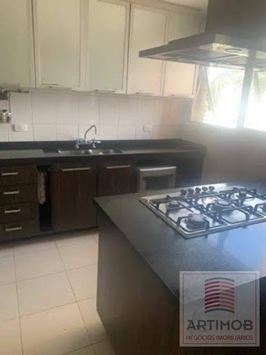 Apartamento à Venda em Vila Andrade SP, 265m², 4 Suítes, R$1,83Mi