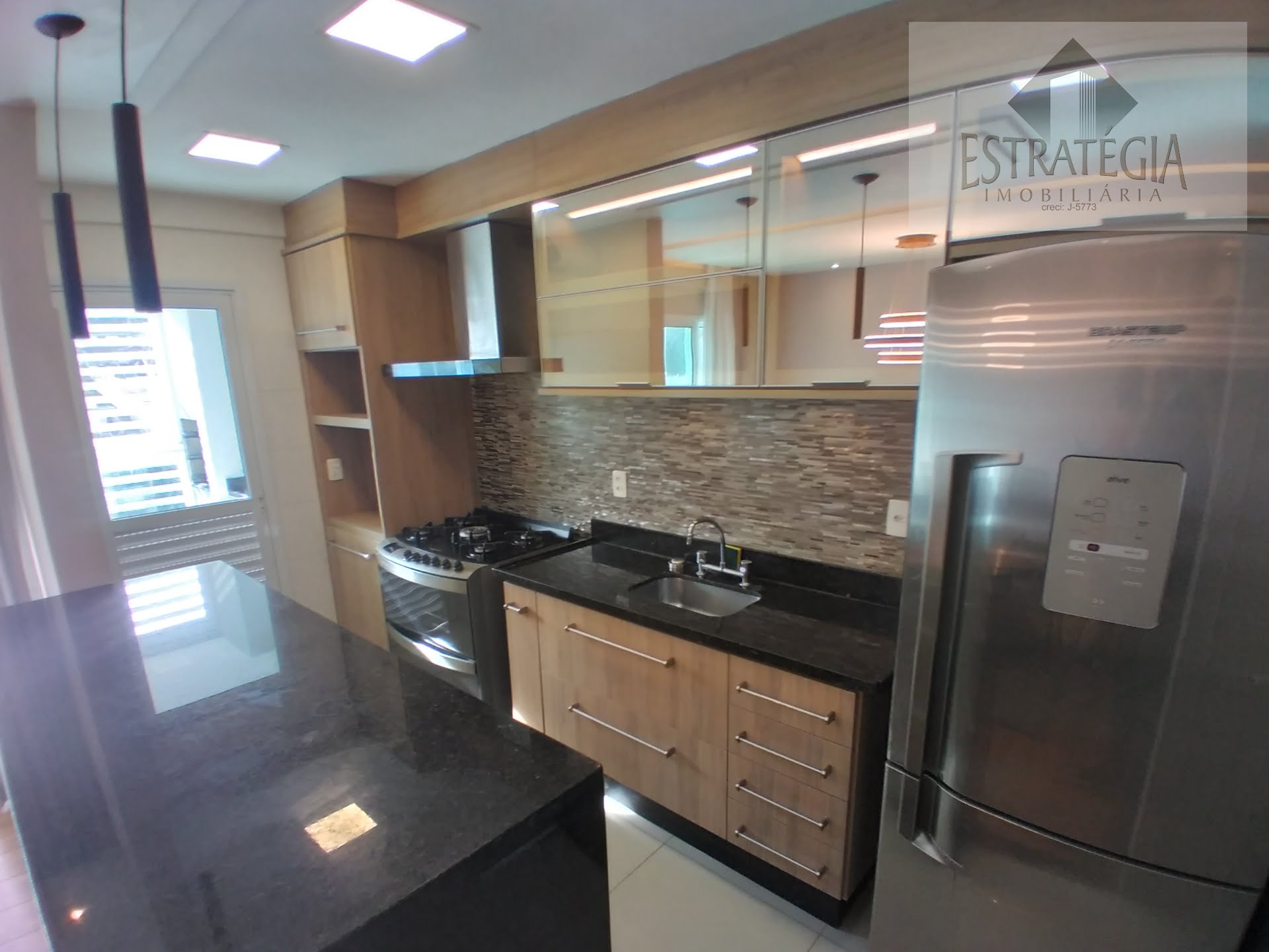 Apartamento à venda com 3 quartos, 1 suíte, 2 vagas e 120m² no Coronel Veiga, Petrópolis (RJ) — foto 11 de 27