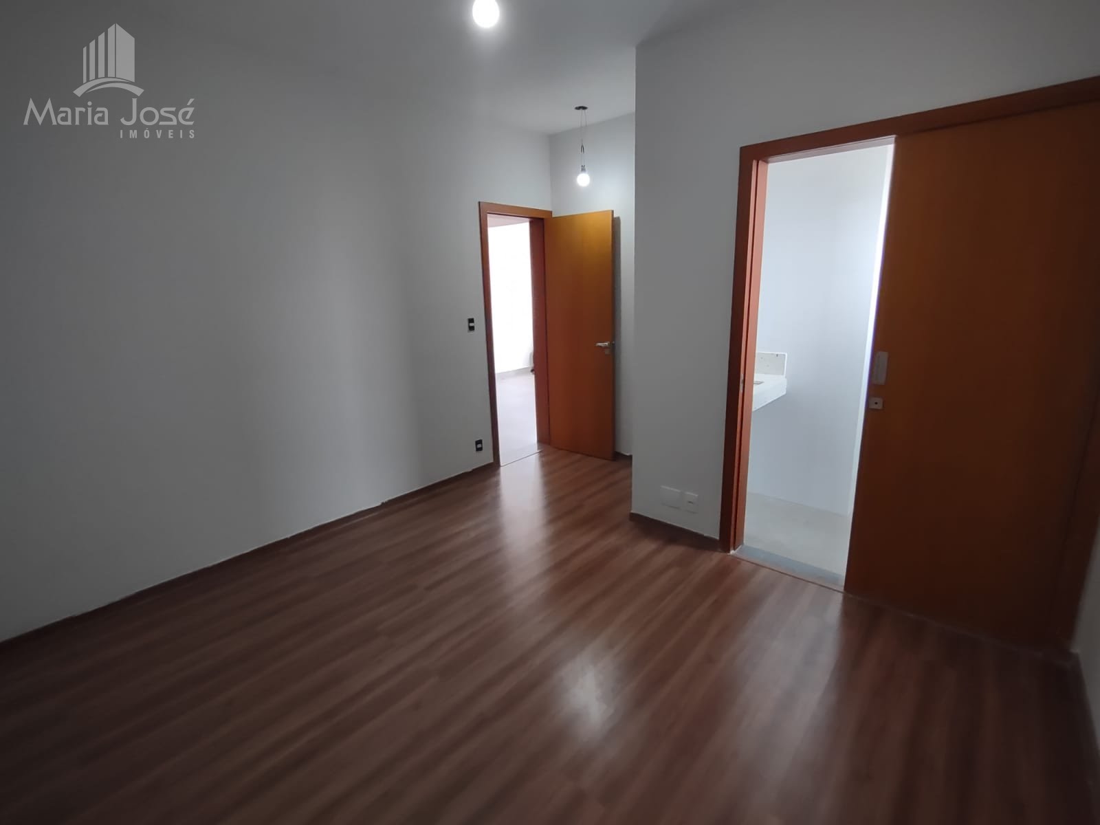 Apartamento à venda com 1 quarto, 1 suíte, 1 vaga e 53m² no Centro, Sete Lagoas (MG) — foto 8 de 11