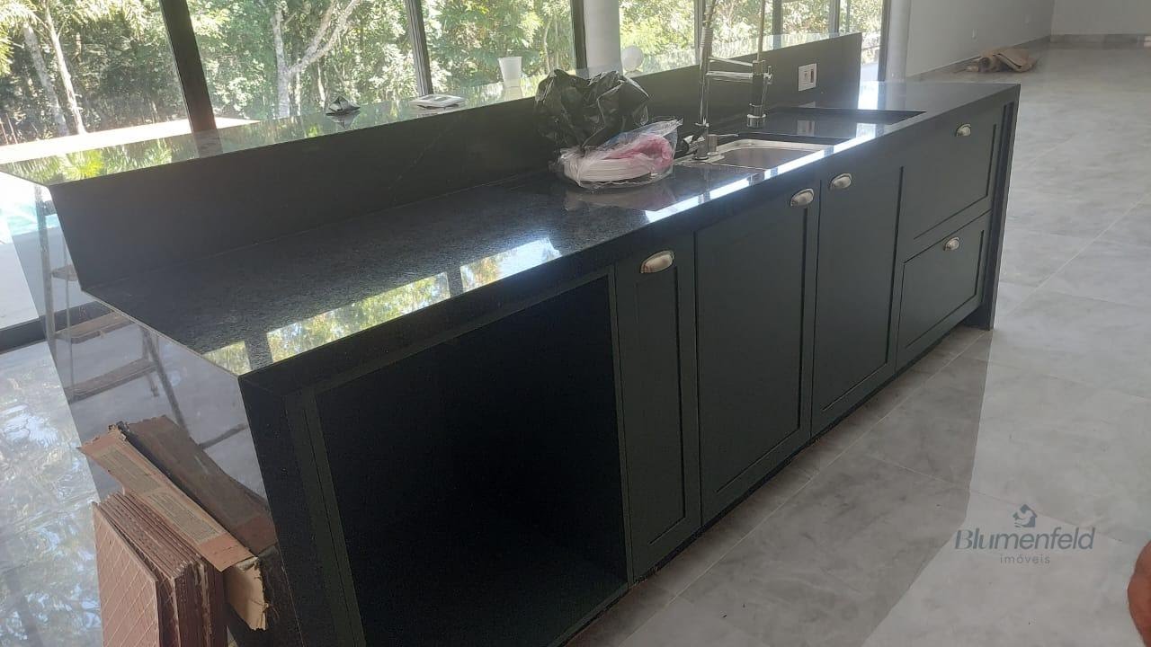 Casa à venda com 3 quartos, 3 suítes, 4 vagas e 330m² no Reserva Ibirapitanga, Santa Isabel (SP) — foto 7 de 30