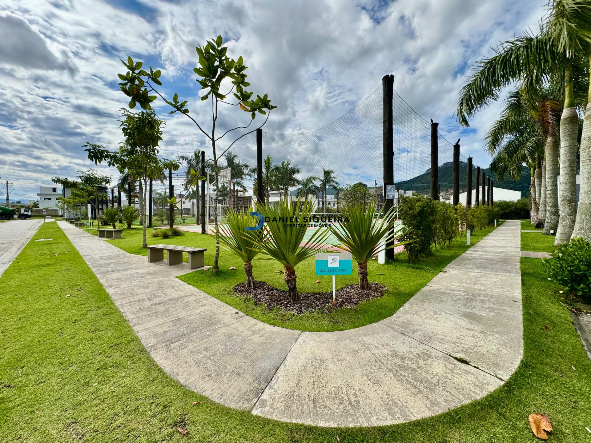 Casa à venda com 3 quartos, 1 suíte, 2 vagas e 196m² no Bairro Deltaville, Biguaçu (SC) — foto 29 de 30