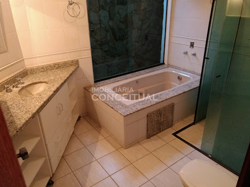 Quarto 1 - Banheiro