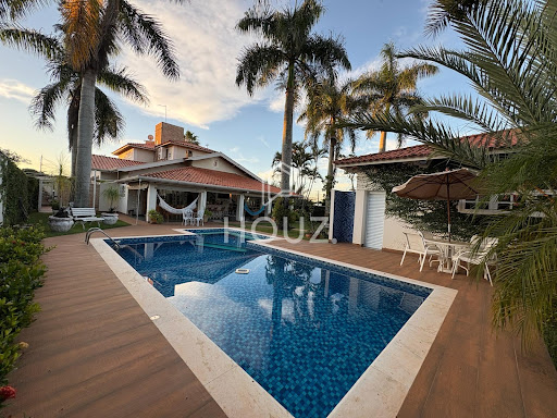 Piscina área de lazer