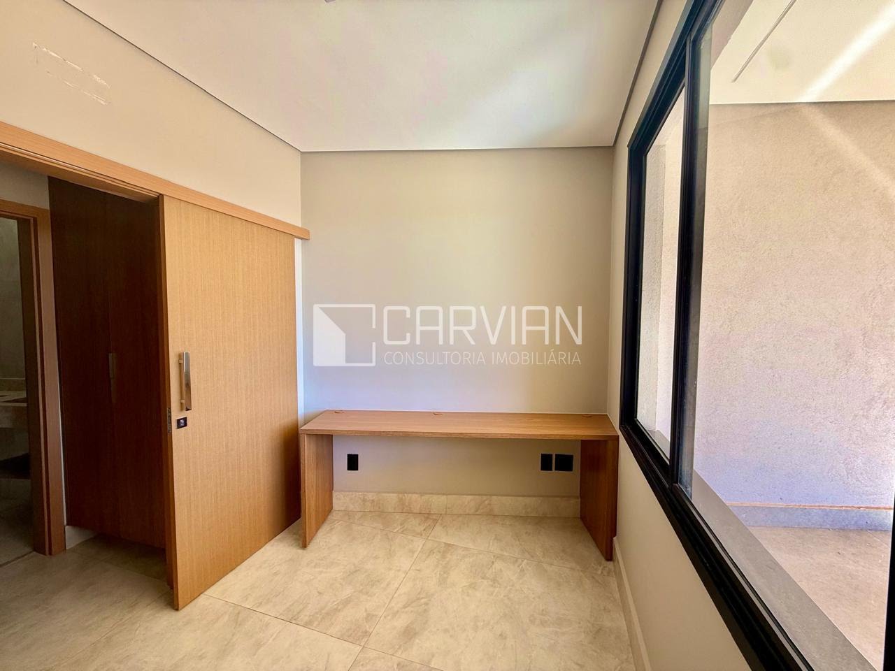 Casa à venda com 3 quartos, 3 suítes, 4 vagas e 289m² no Bonfim Paulista, Ribeirão Preto (SP) — foto 4 de 30
