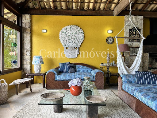 Casa na Praia para Temporada em Angra dos Reis / RJ no bairro Itanema