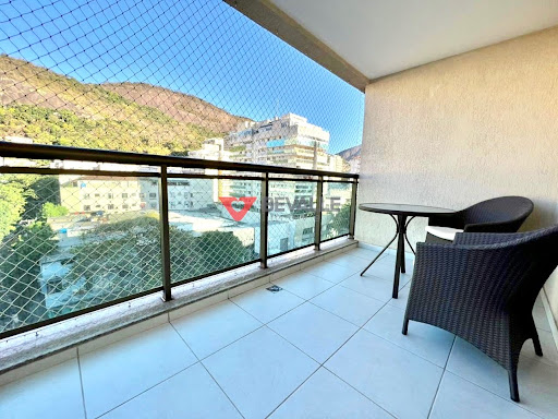 Apartamento mobiliado em Botafogo para venda  3 quartos, 1 suíte, 1 vaga- Rio de Janeiro, RJ 