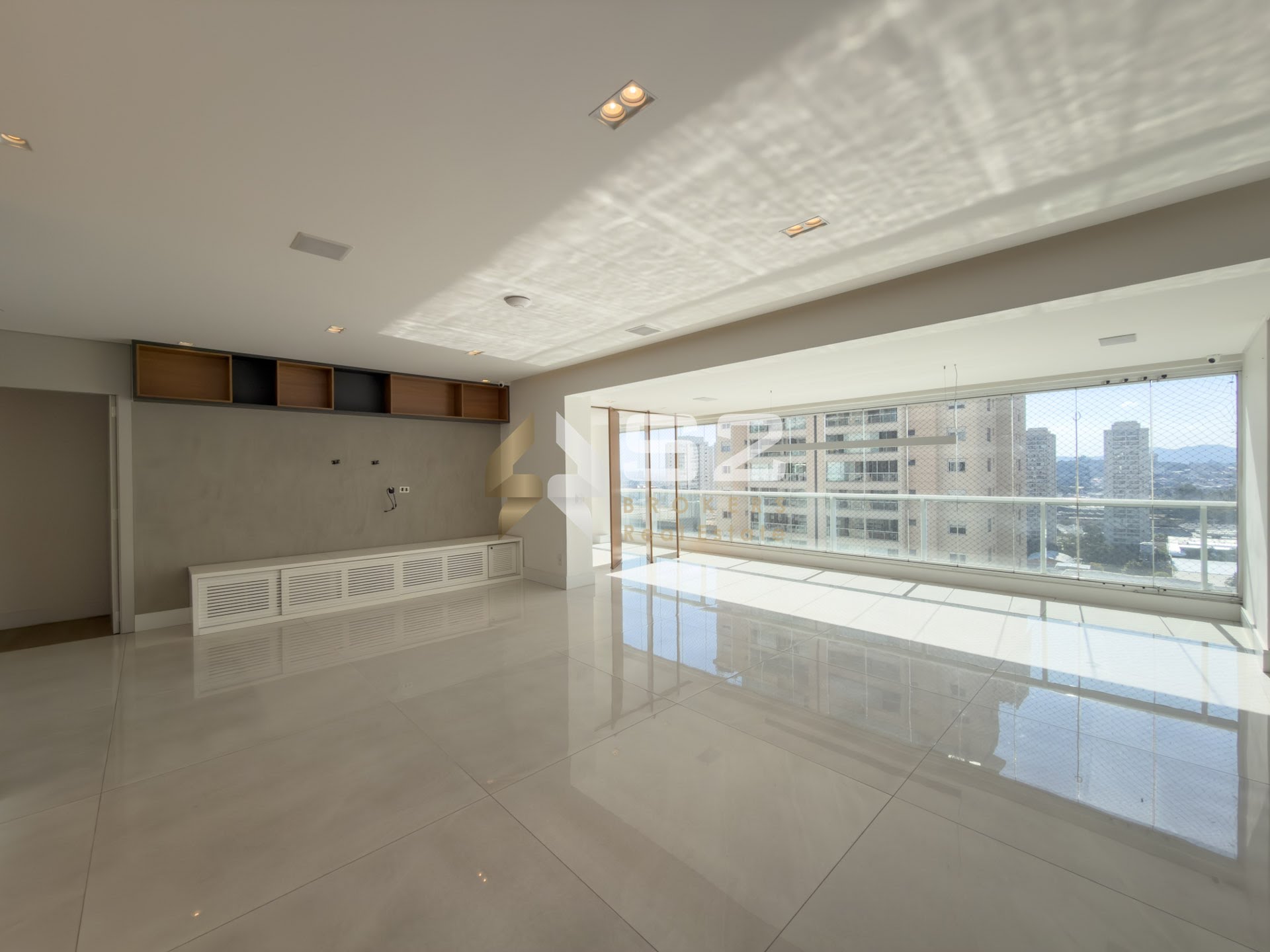 Apartamento venda condominio plaza mayor Vila Leopoldina rua mergenthaler