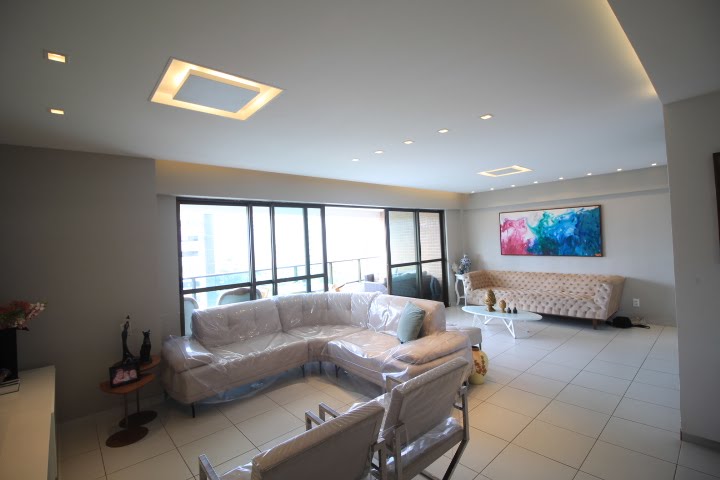 Apartamento à venda com 4 quartos, 4 suítes, 3 vagas e 204m² no Madalena, Recife (PE) — foto 9 de 30
