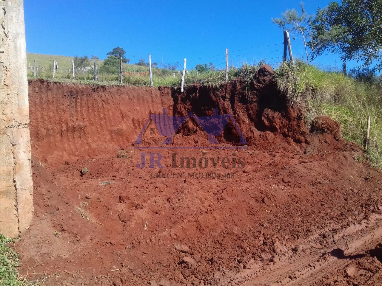 Terreno à venda com 200m² de terreno no Mato Dentro de Baixo, Piranguinho (MG) — foto 3 de 13