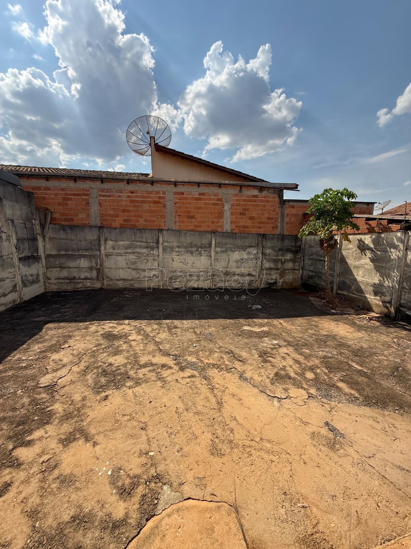 Casa à venda com 3 quartos, 1 banheiro, 2 vagas e 220m² no Jardim Imperial, Itapuranga (GO) — foto 4 de 9