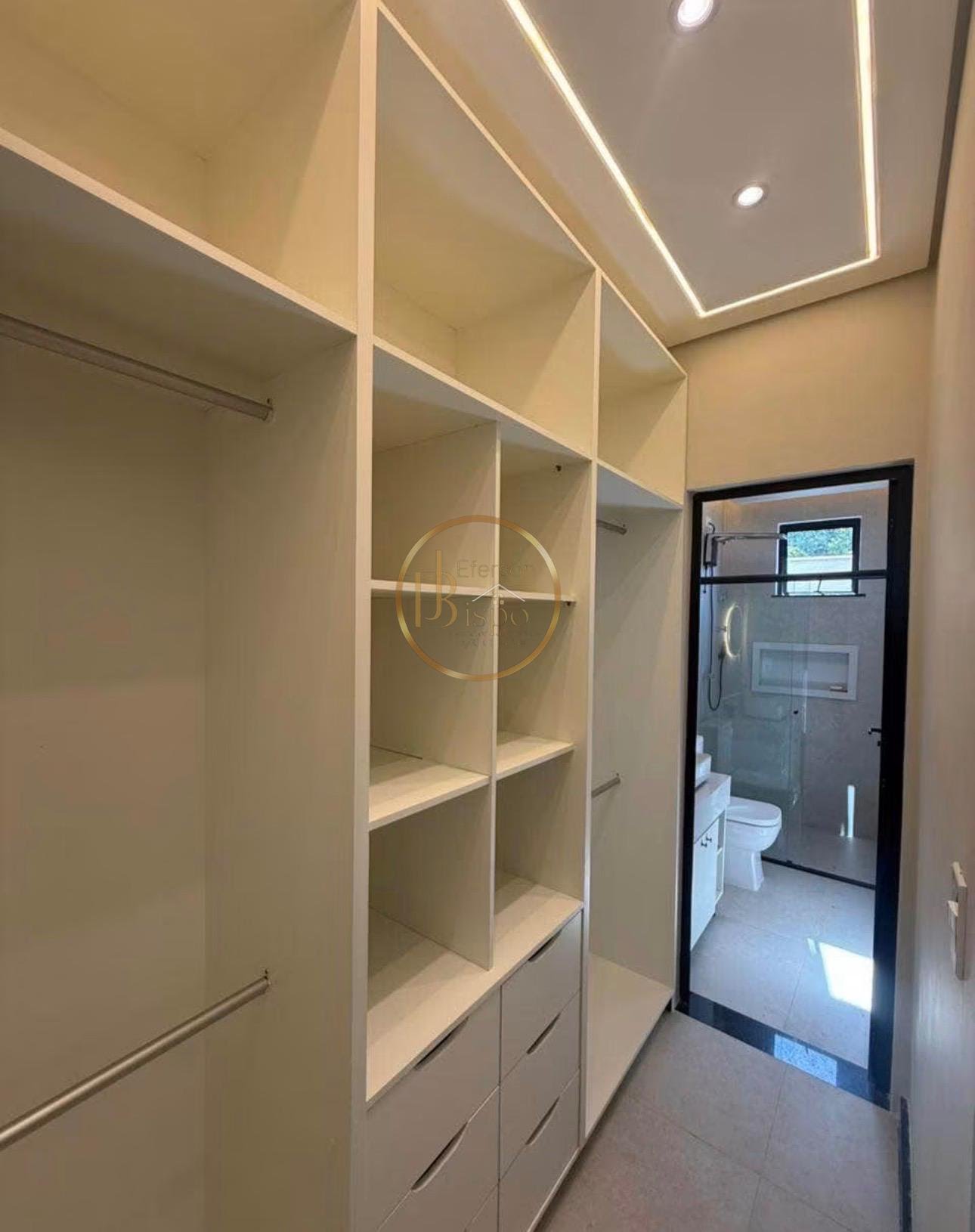 Casa à venda com 4 quartos, 4 suítes, 5 vagas e 250m² no Taperapuan, Porto Seguro (BA) — foto 8 de 17