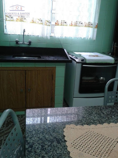 Cozinha, casa da frente