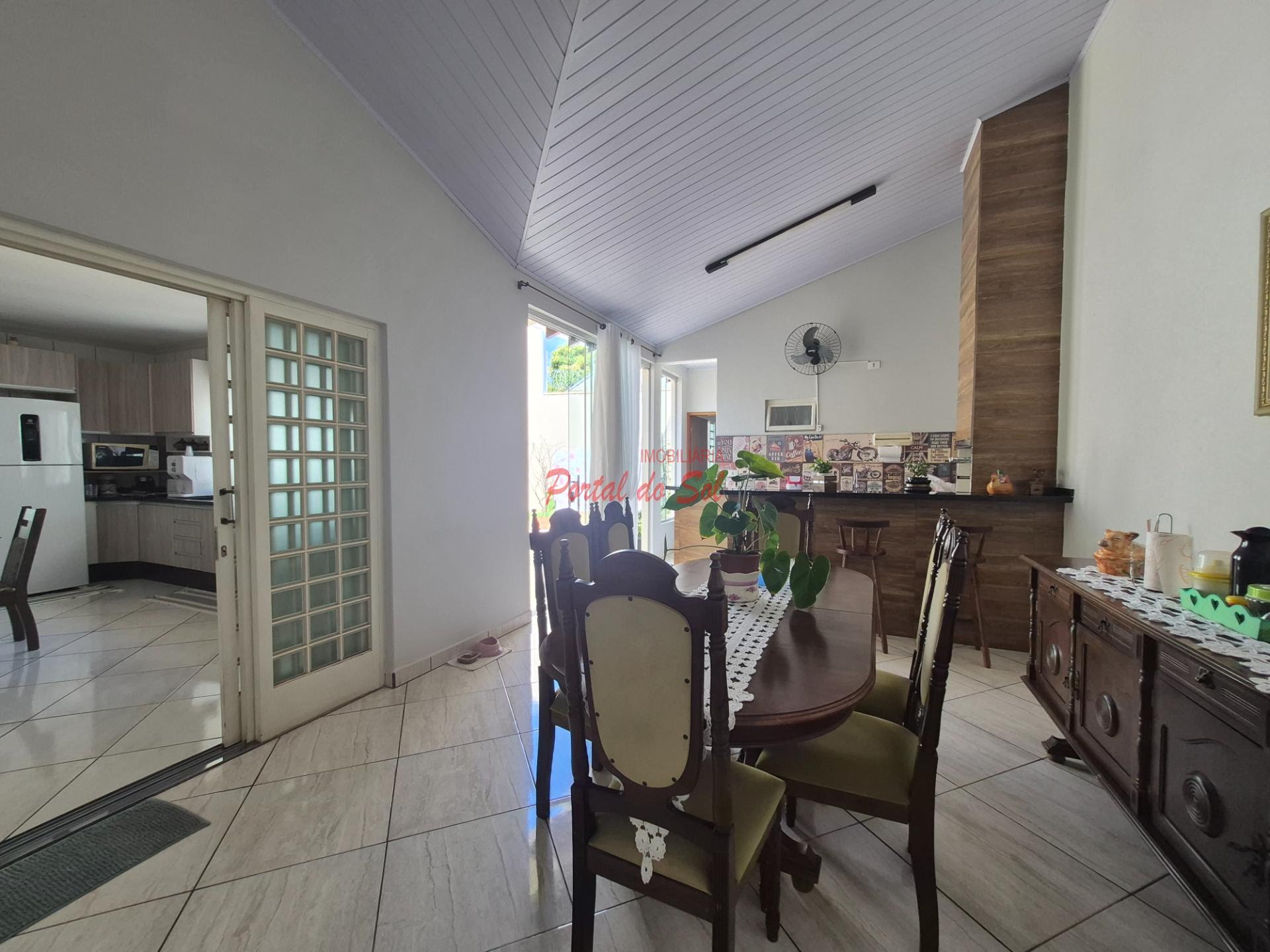 Casa, 2 quartos, 206 m² - Foto 20