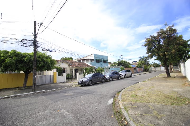 Casa à venda com 4 quartos, 1 suíte, 4 vagas e 208m² no Hipódromo, Recife (PE) — foto 25 de 30