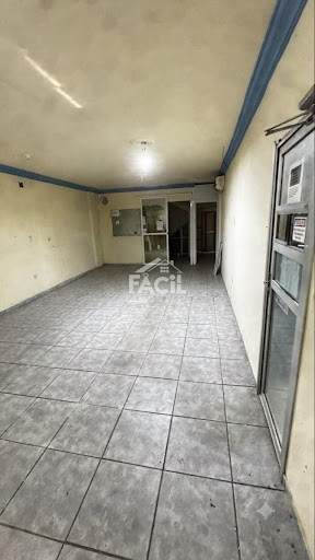 Prédio Inteiro à Venda em Bicanga, Serra - 500m²