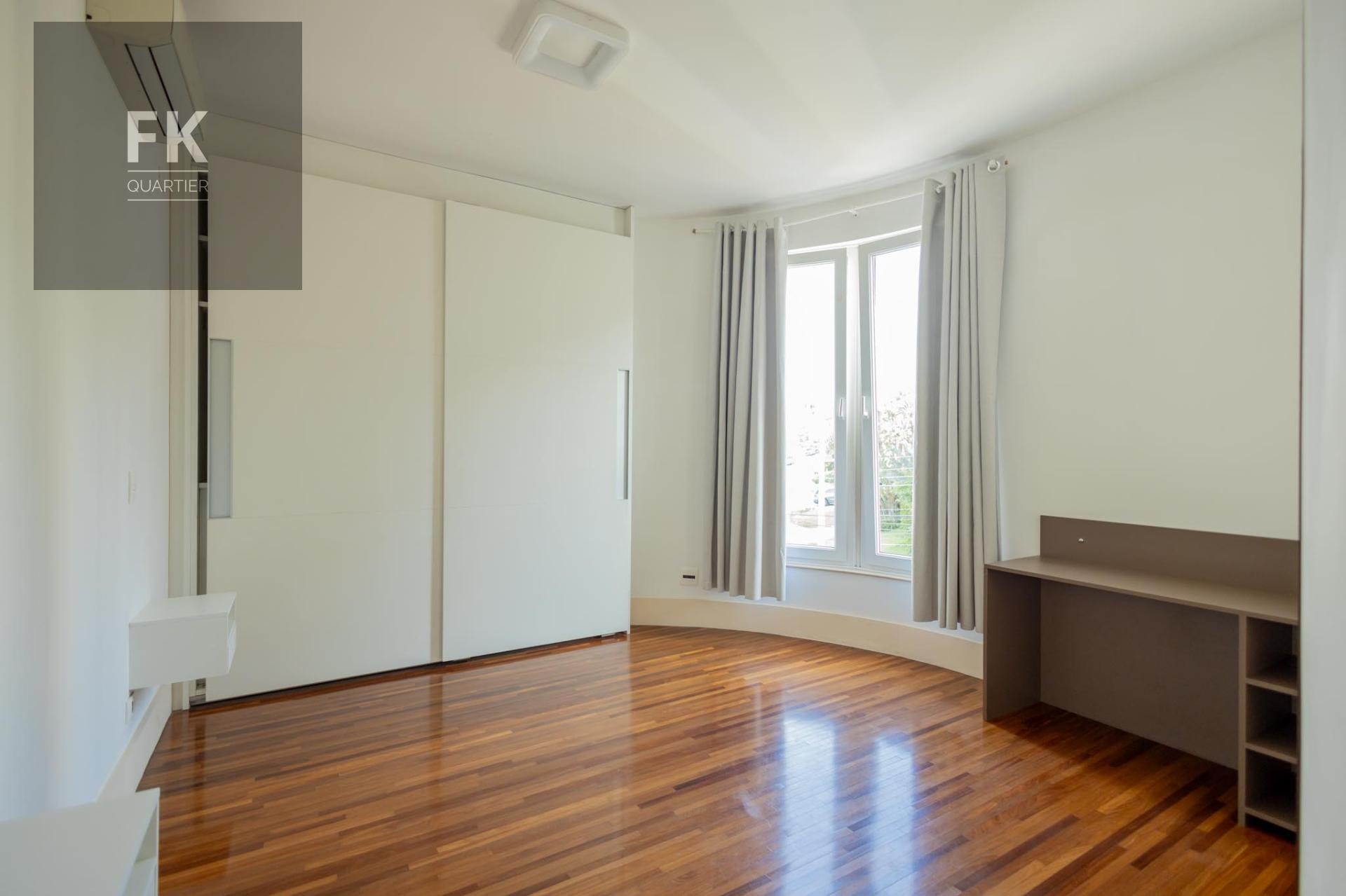 Casa à venda com 4 quartos, 4 suítes, 7 vagas e 804m² no Alphaville Conde II, Barueri (SP) — foto 5 de 30