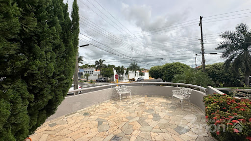 Casa de luxo em Centro - Adamantina 