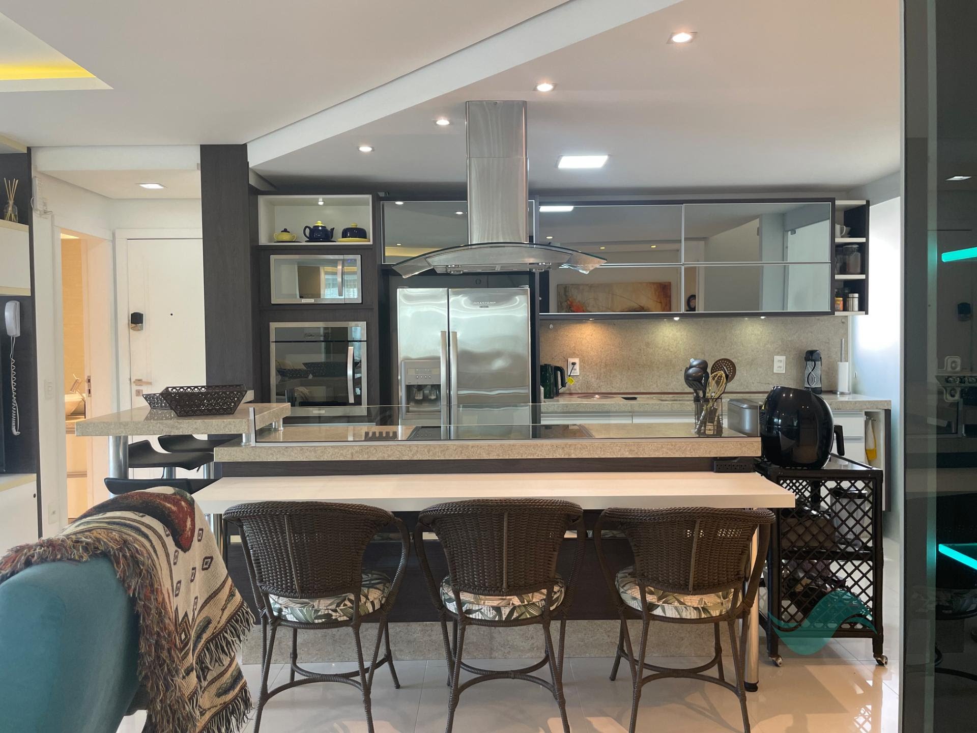 Cobertura à venda com 4 quartos, 4 suítes, 3 vagas e 300m² no Jurerê Internacional, Florianópolis (SC) — foto 14 de 18