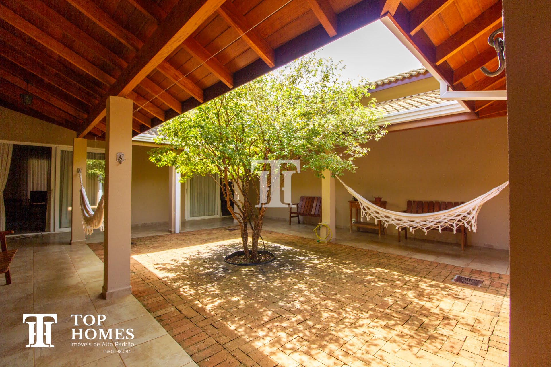 Casa à venda no condomínio Portal da Concórdia - Cabreúva/SP