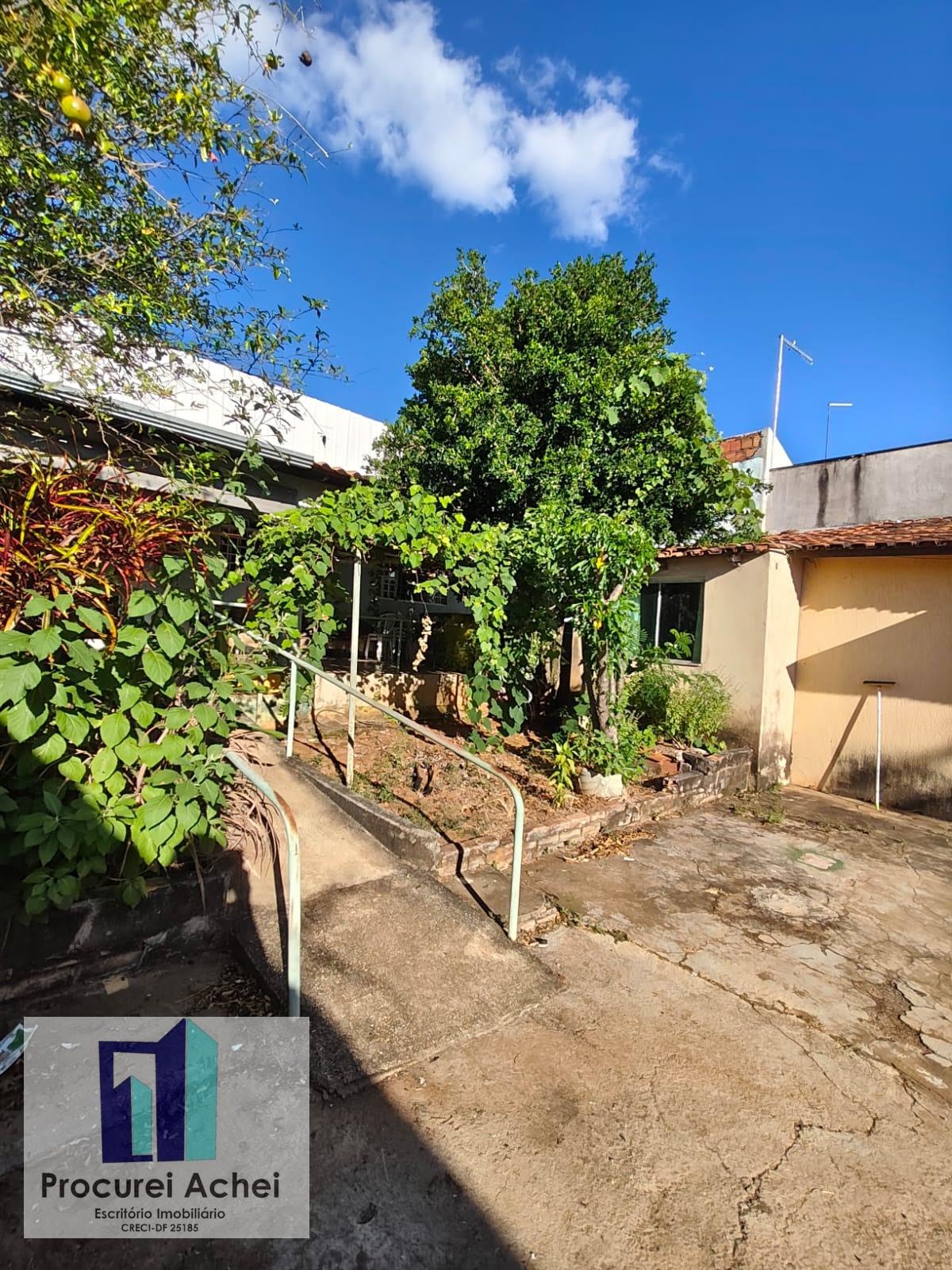 Casa à venda com 4 quartos, 2 suítes, 5 vagas e 500m² no Setor Tradicional Planaltina Df, Planaltina (DF) — foto 21 de 27
