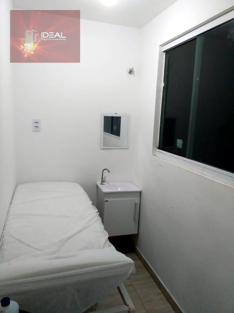 Comercial à venda com 4 banheiros, 3 vagas e 350m² no Parque Jóquei Club, Campos dos Goytacazes (RJ) — foto 18 de 25