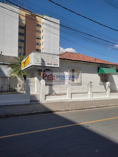 Casa comercial no Centro  -  Coronel Fabriciano