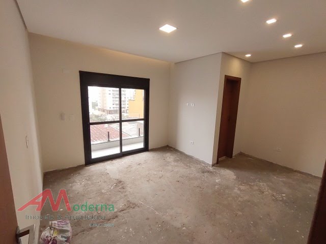 Casa à venda com 4 quartos, 5 banheiros, 4 vagas e 230m² no Centro, São Bernardo do Campo — foto principal