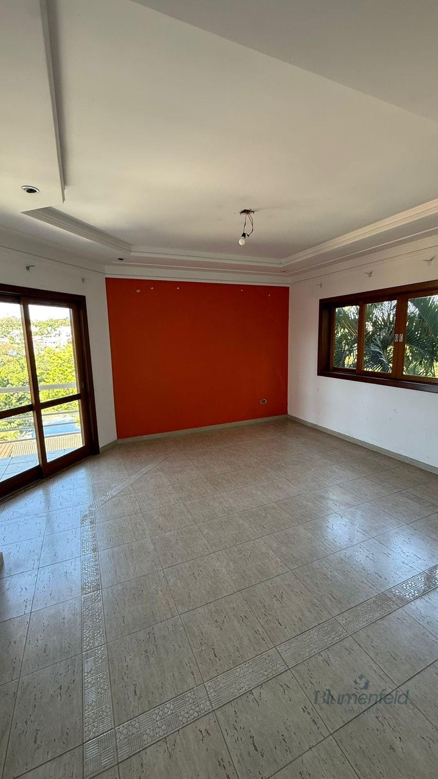 Casa à venda com 5 quartos, 5 suítes, 5 vagas e 520m² no Condominio Arujazinho V, Arujá (SP) — foto 2 de 26