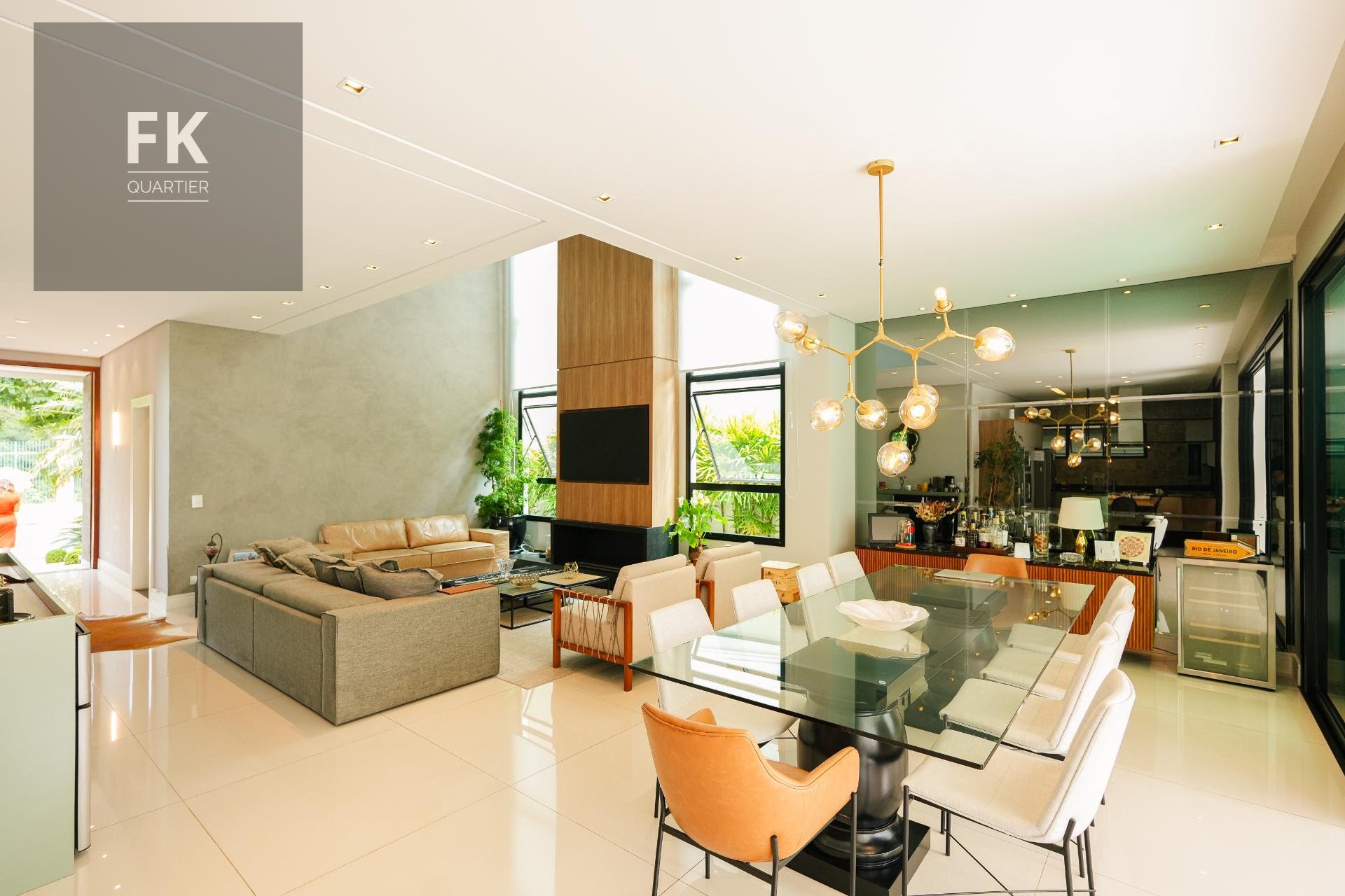 Casa à venda com 4 quartos, 4 suítes, 4 vagas e 471m² no Alphaville, Santana de Parnaíba (SP) — foto 13 de 30