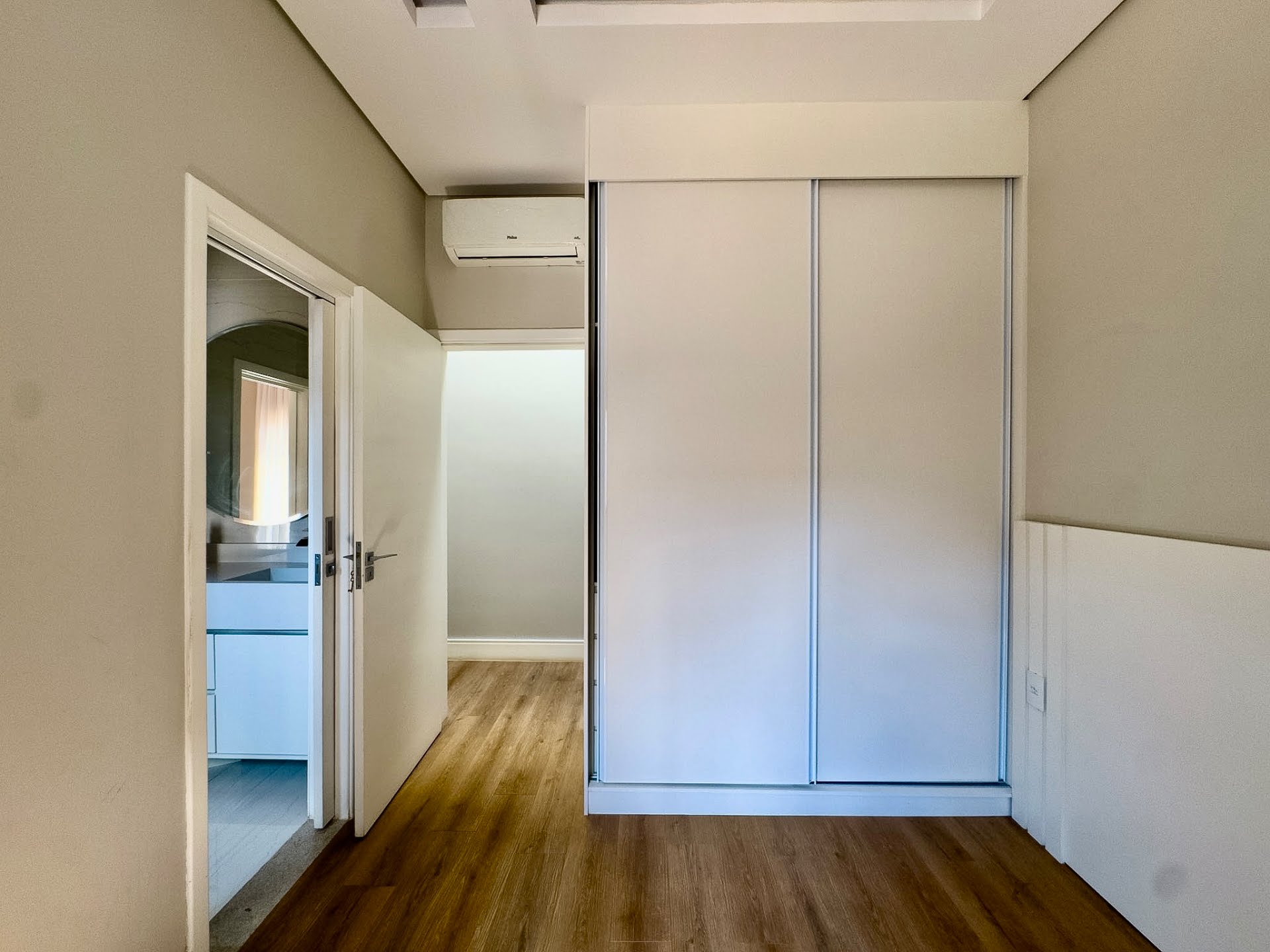 Casa à venda com 3 quartos, 1 suíte, 4 vagas e 179m² no Jardim Residencial Dona Maria José, Indaiatuba (SP) — foto 17 de 28