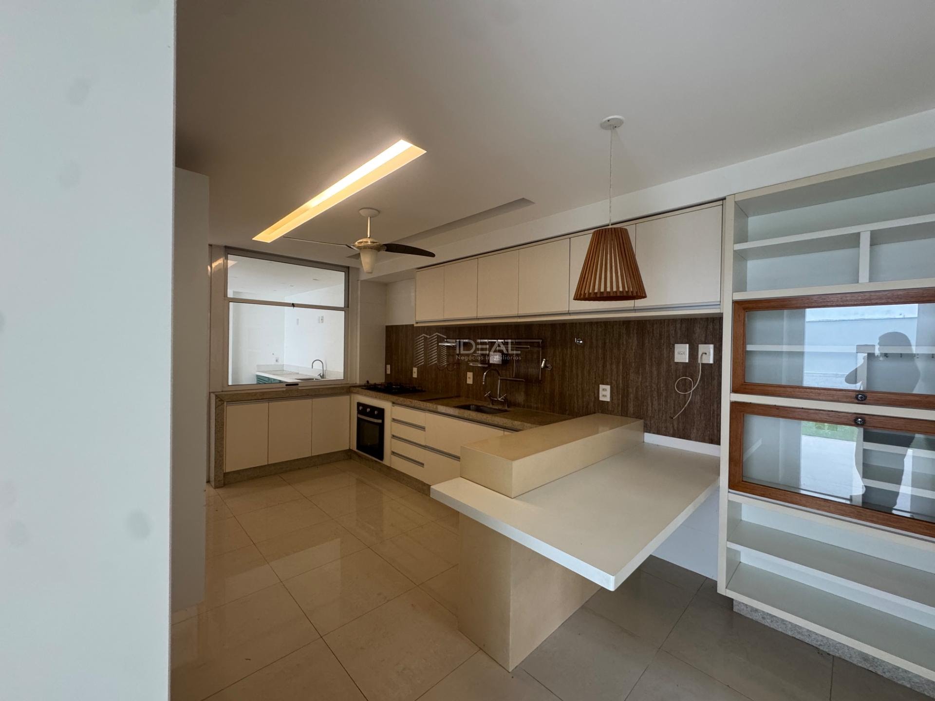 Casa à venda com 3 quartos, 3 suítes, 4 vagas e 423m² no Parque Santo Amaro, Campos dos Goytacazes (RJ) — foto 15 de 30