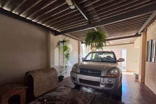 Casa em Jardim Kennedy  -  Jaboticabal