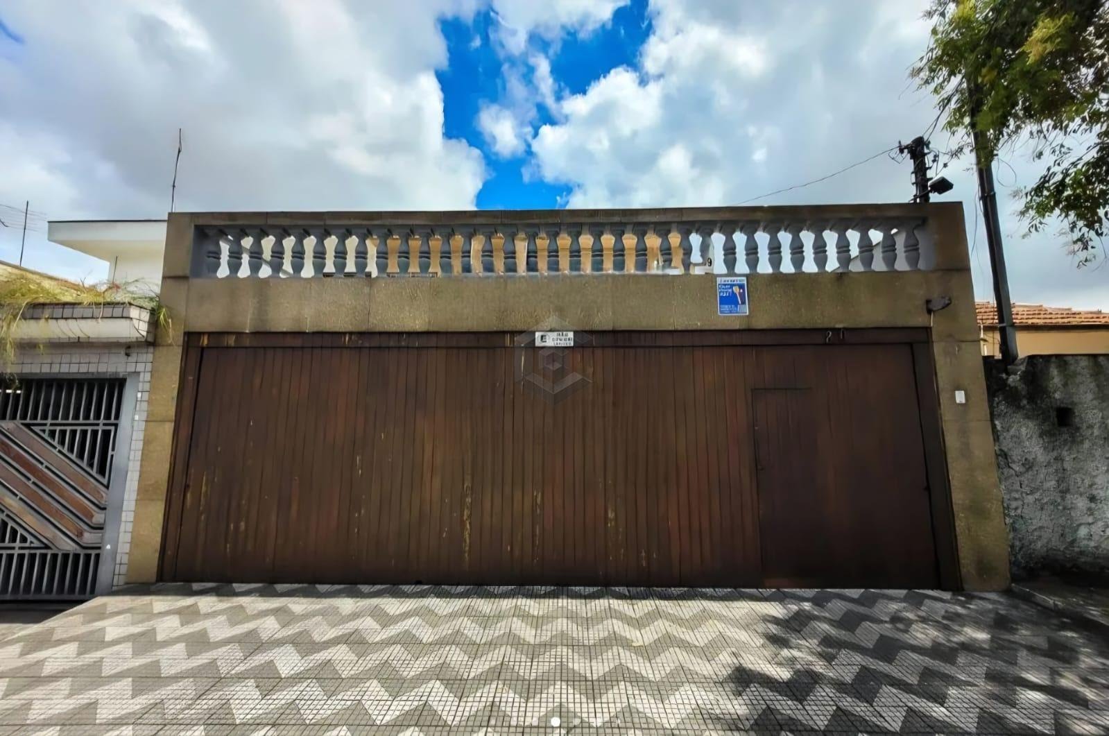 Casa à venda com 3 quartos, 4 banheiros, 3 vagas e 228m² no Vila Moinho Velho, São Paulo — foto principal