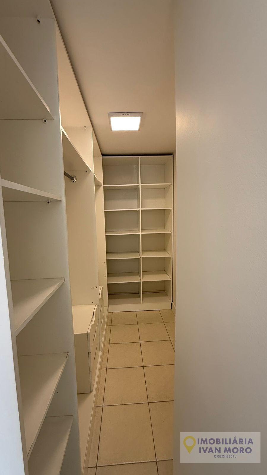 Casa à venda com 4 quartos, 2 suítes, 2 vagas e 150m² no Itacorubi, Florianópolis (SC) — foto 8 de 24