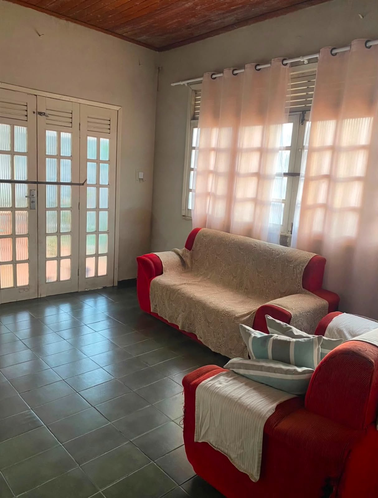 Casa à venda com 3 quartos, 3 banheiros, 2 vagas e 100m² no Caseb, Feira de Santana (BA) — foto 3 de 12