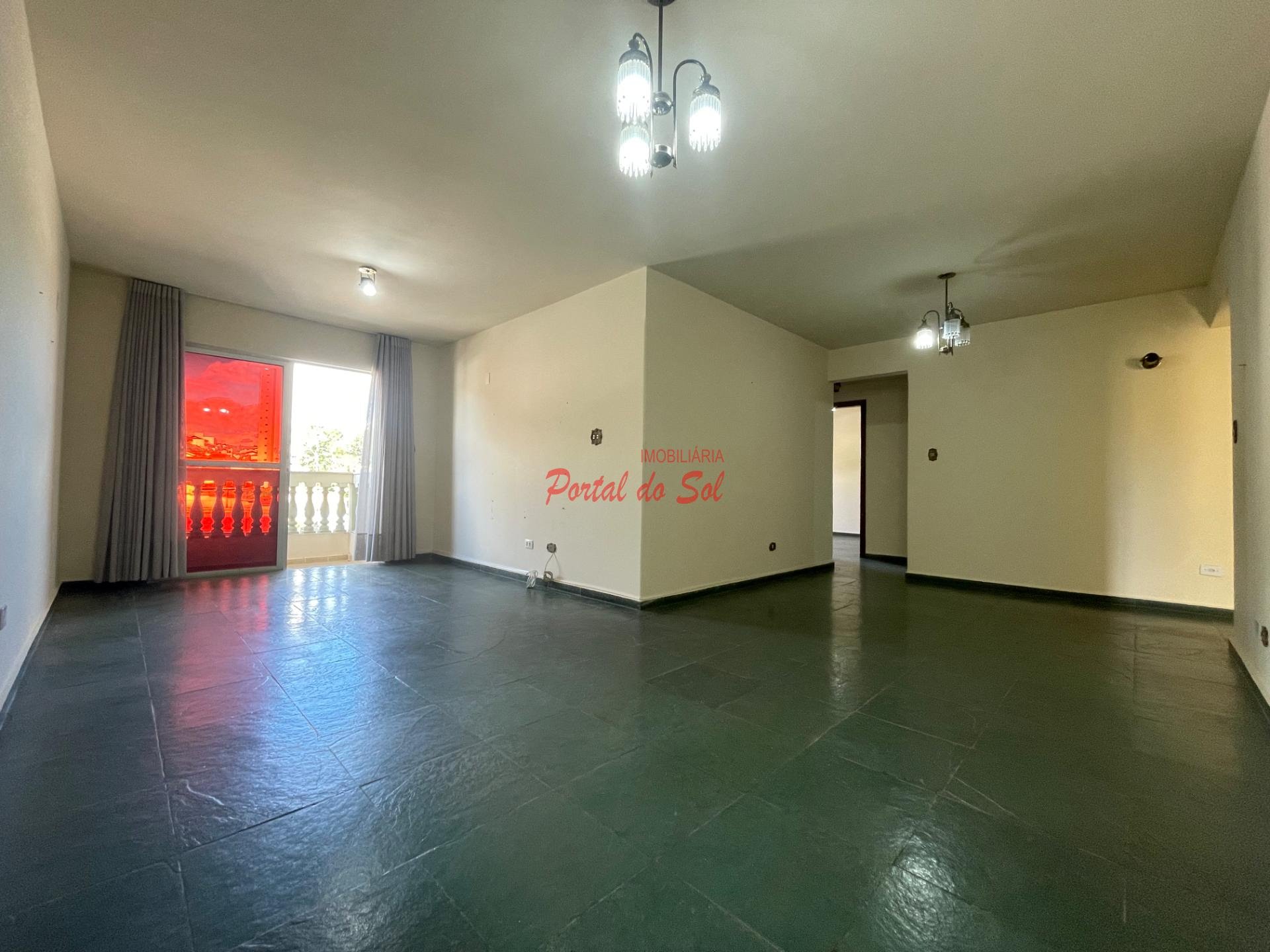 Apartamento à venda com 3 quartos, 1 suíte, 1 vaga e 132m² no Centro, Santo Antônio da Platina (PR) — foto 2 de 13