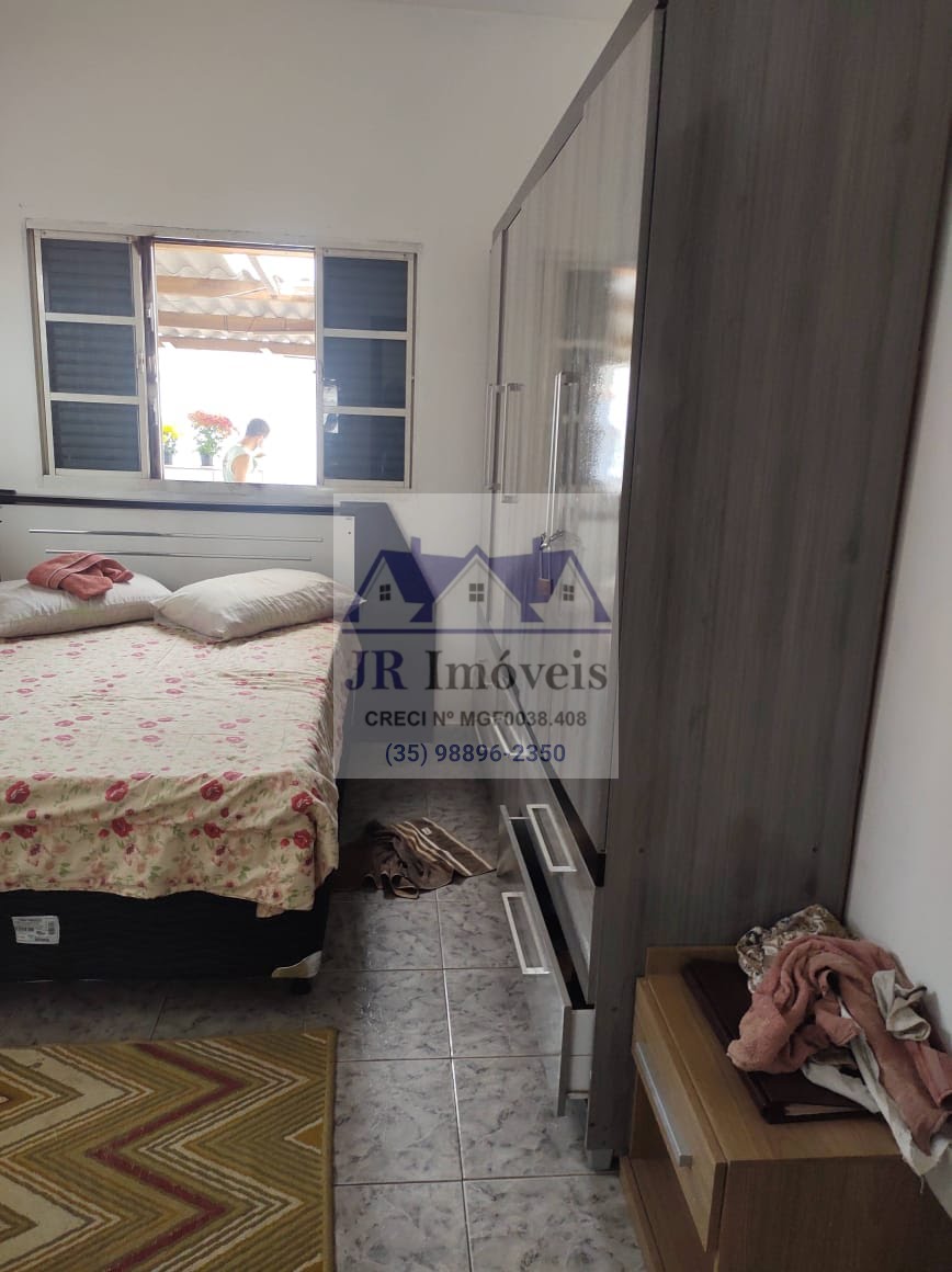Casa à venda com 2 quartos, 1 banheiro, 2 vagas e 200m² no Vila Rubens, Itajubá (MG) — foto 23 de 30