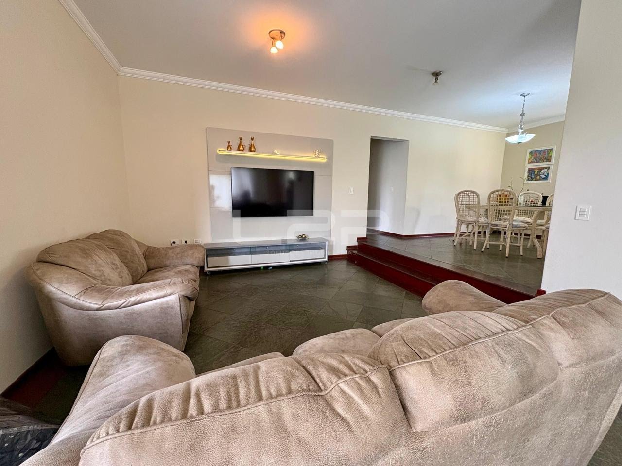 Casa à venda com 3 quartos, 1 suíte, 4 vagas e 256m² no Portal da Concórdia, Cabreúva (SP) — foto 6 de 30