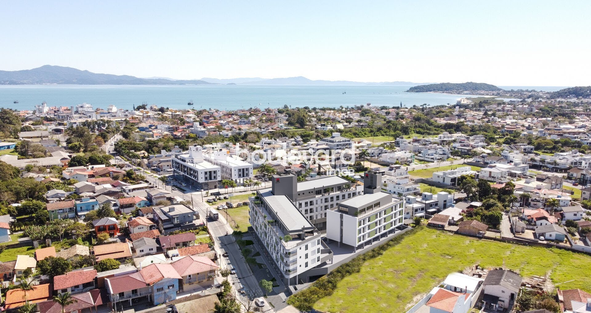 Apartamento à venda com 1 quarto, 1 banheiro, 1 vaga e 61m² no Cachoeira do Bom Jesus, Florianópolis — foto principal