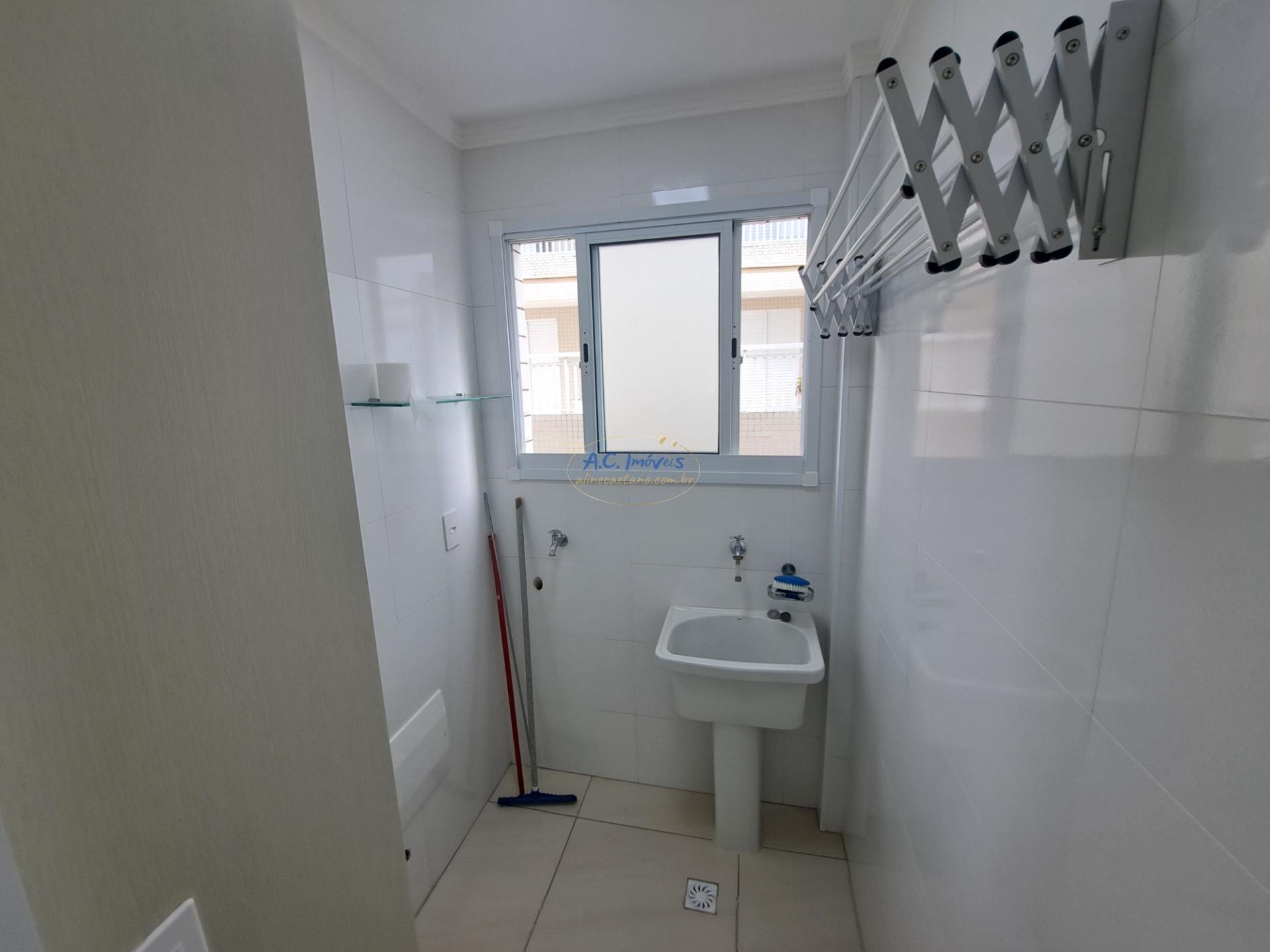 Apartamento à venda com 1 quarto, 1 banheiro, 1 vaga e 40m² no Aviação, Praia Grande (SP) — foto 13 de 20