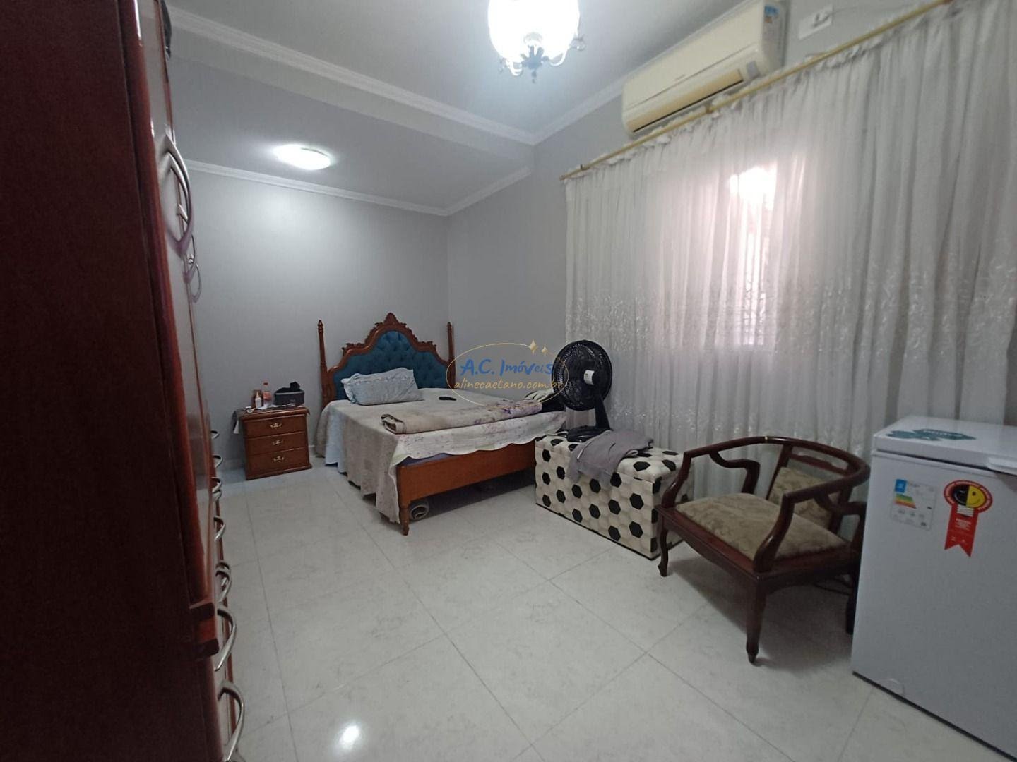 Casa à venda com 3 quartos, 2 suítes, 2 vagas e 174m² no Vila Tupi, Praia Grande (SP) — foto 20 de 30