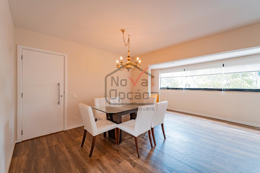 Apartamento em Vila Alexandria - São Paulo, SP