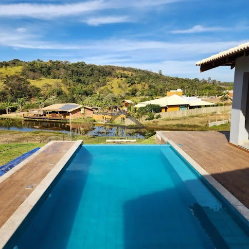 Linda Casa de Alto Padrão no Condomínio Esplanada do Moinho  -  Sete Lagoas