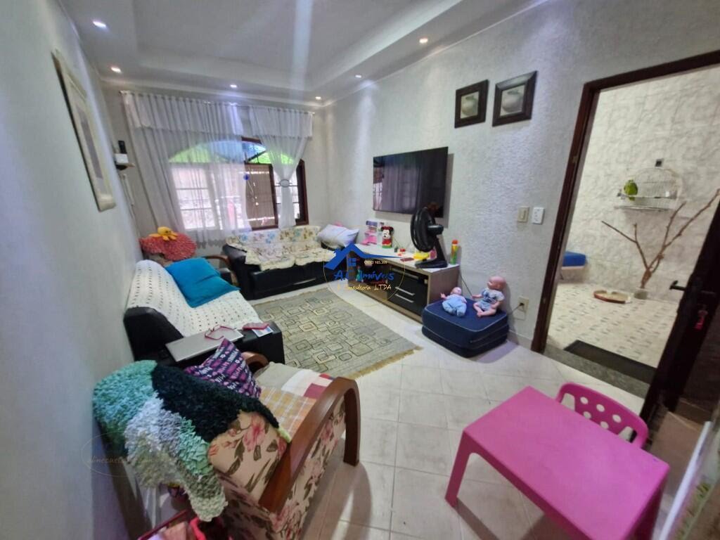 Casa à venda com 3 quartos, 1 suíte, 2 vagas e 177m² no Maracanã, Praia Grande (SP) — foto 6 de 26