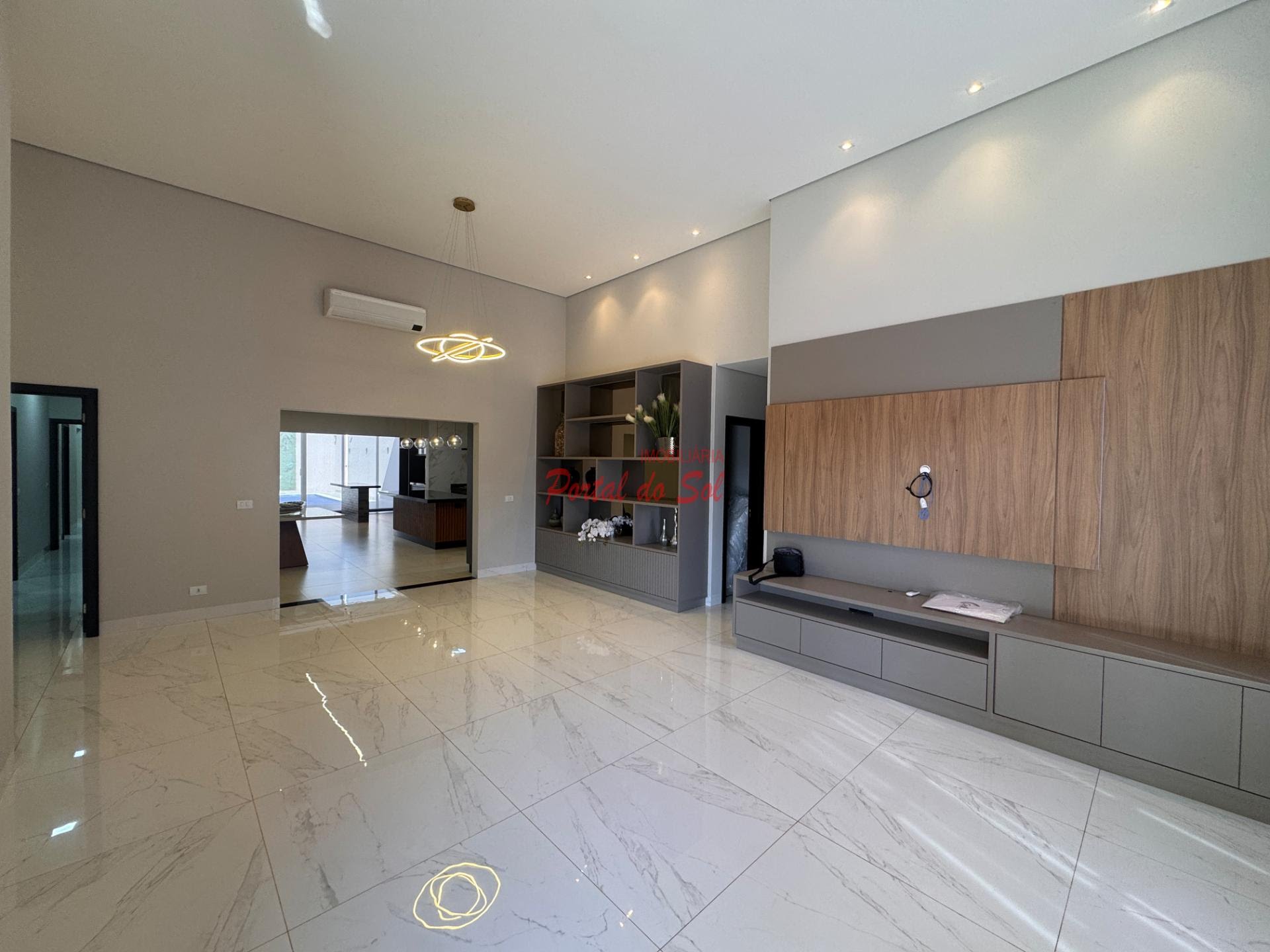 Casa à venda com 3 quartos, 3 suítes, 2 vagas e 248m² no Residencial Royal Park, Santo Antônio da Platina (PR) — foto 4 de 20