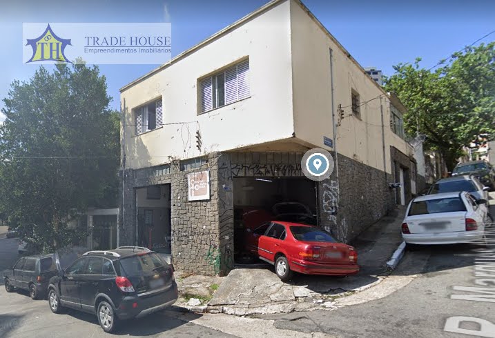 Esquina c/Rua Gen. Chagas Santos