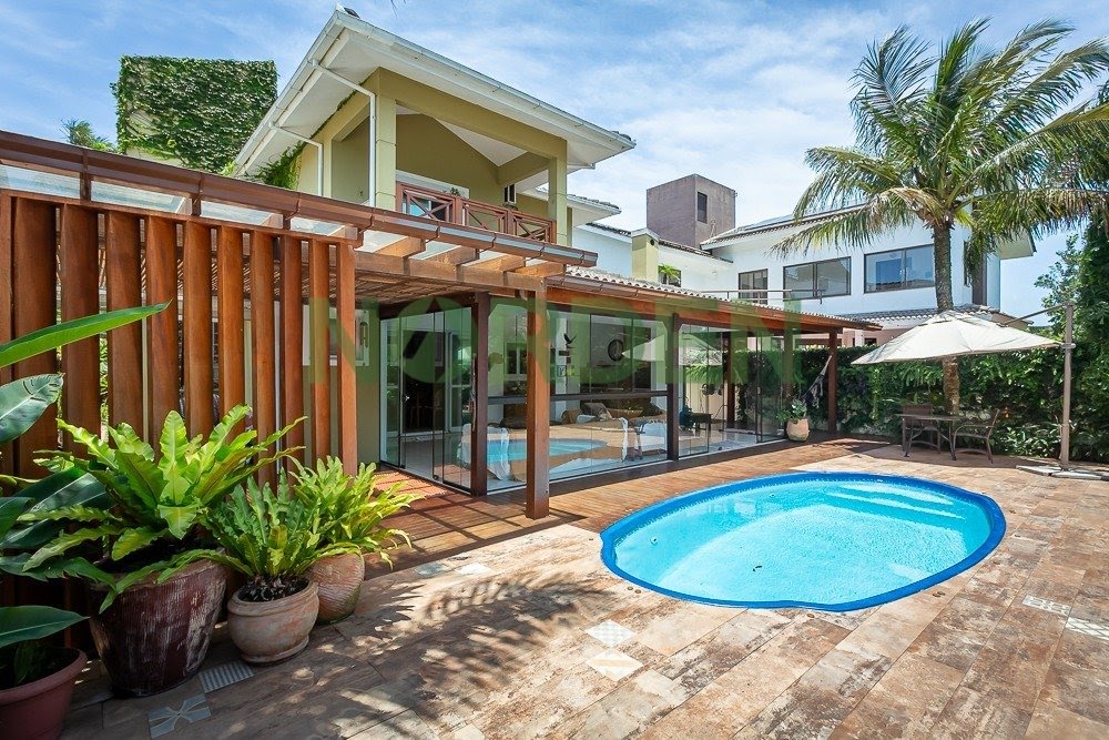 Casa de 330 m² com 3 quartos na Casa 3 Quartos 330m² — Jurerê Internacional, Jurerê Internacional